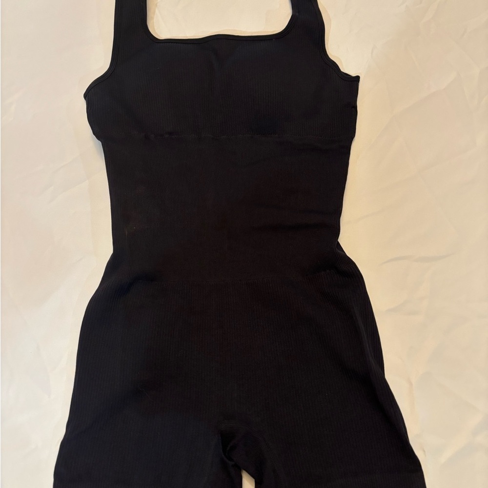 Seamless Black Shapewear Bodysuit Shorts